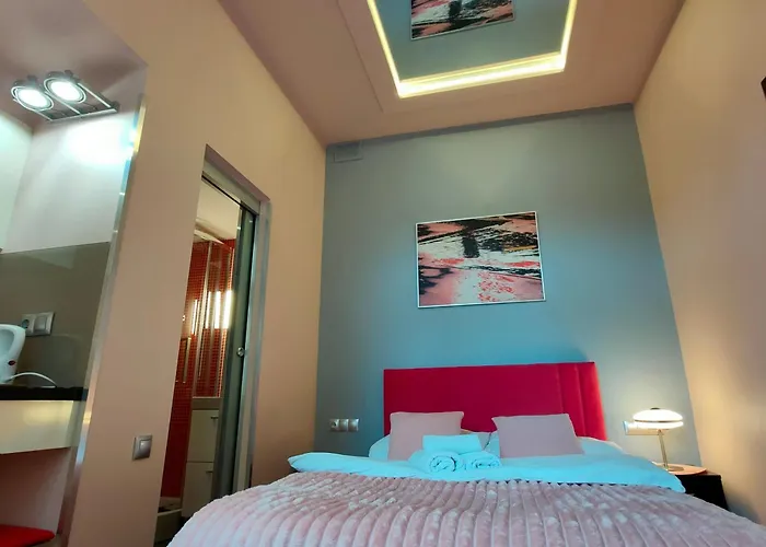 Mirror Pink Studio
